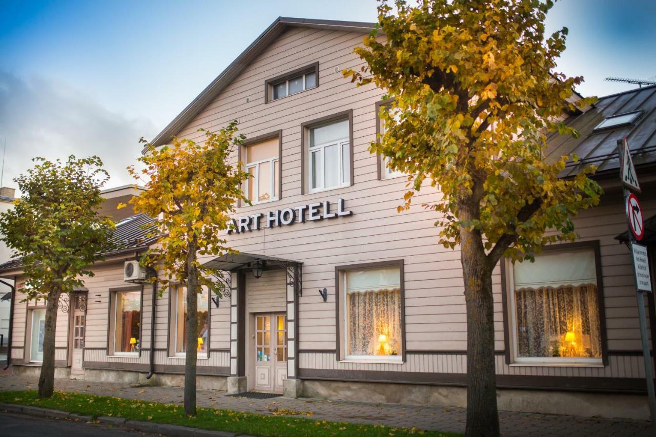 Art Hotell รักเวเร ภายนอก รูปภาพ